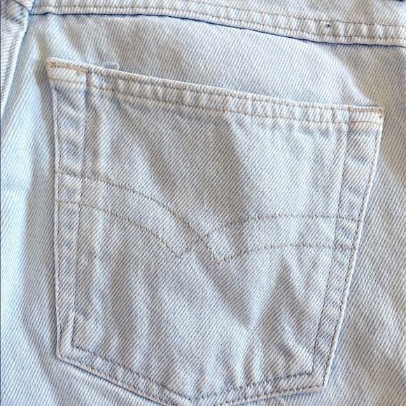 Vintage Bugle Boy Cut Off High Rise Cotton Jean Shorts size 29 waist - Picture 7 of 8